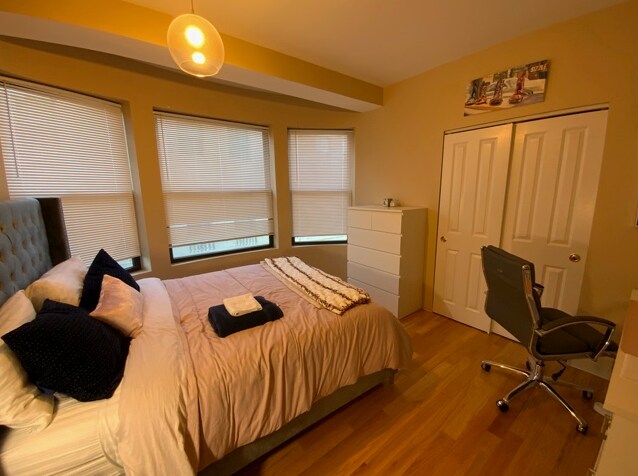 Building Photo - 636 Beacon St