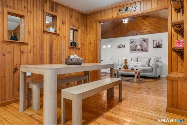 Building Photo - 29 Shore Dr