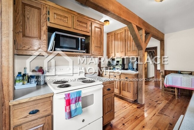 Building Photo - 227 Pine Knob Rd