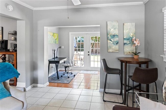 Building Photo - 3005 W Helen Ave