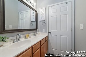 Building Photo - 6719 Dragon Creek