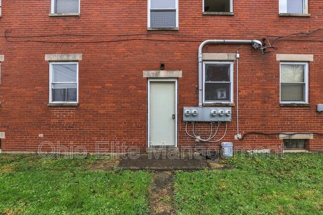 Building Photo - 209 N James Rd