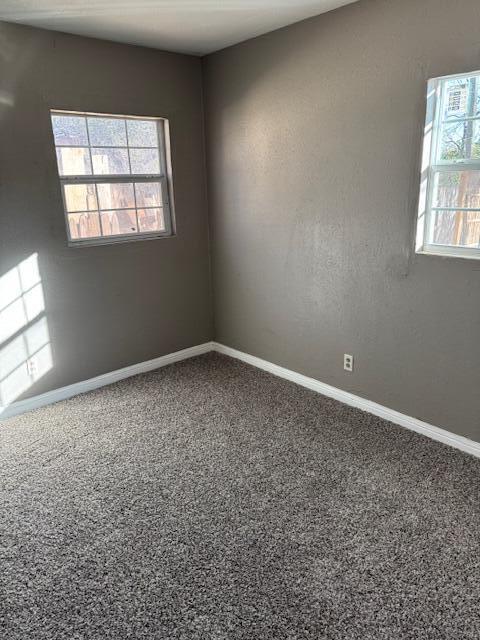 Building Photo - 2710 E 3rd St