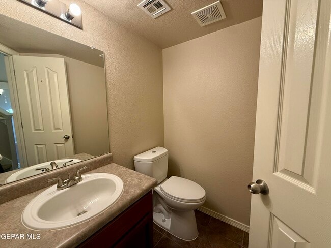 Building Photo - 1524 Bill Mueller Pl