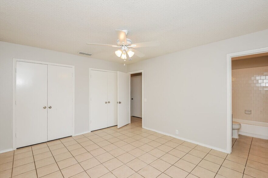 Building Photo - 8528 Gatlinburg Dr