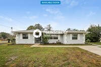 Building Photo - 902 Sylvia Dr