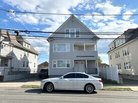 Building Photo - 285 Bronx Ave
