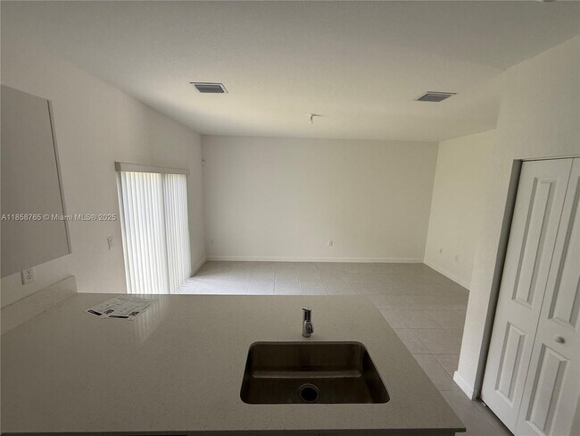 Building Photo - 12888 SW 233rd Terrace