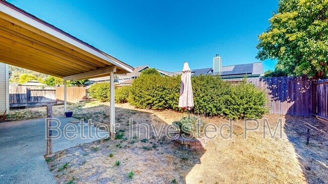 Building Photo - 430 Merlot Dr