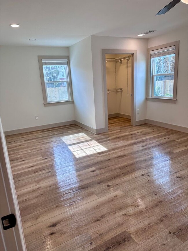 Building Photo - Newly Built Home minutes from Downtown Madison