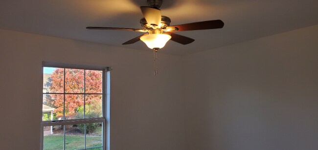 Building Photo - 1181 Cobblestone Cir