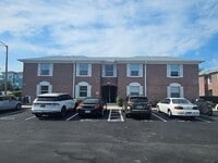 Building Photo - 3895 35th Way S