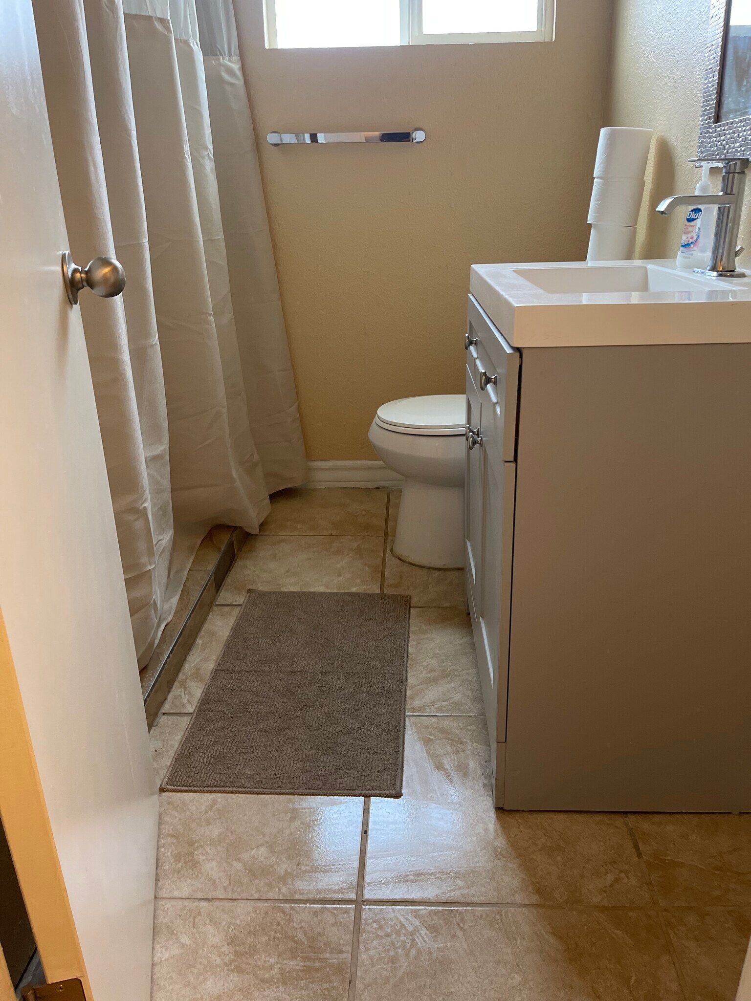 Building Photo - 4505 Pershing Dr