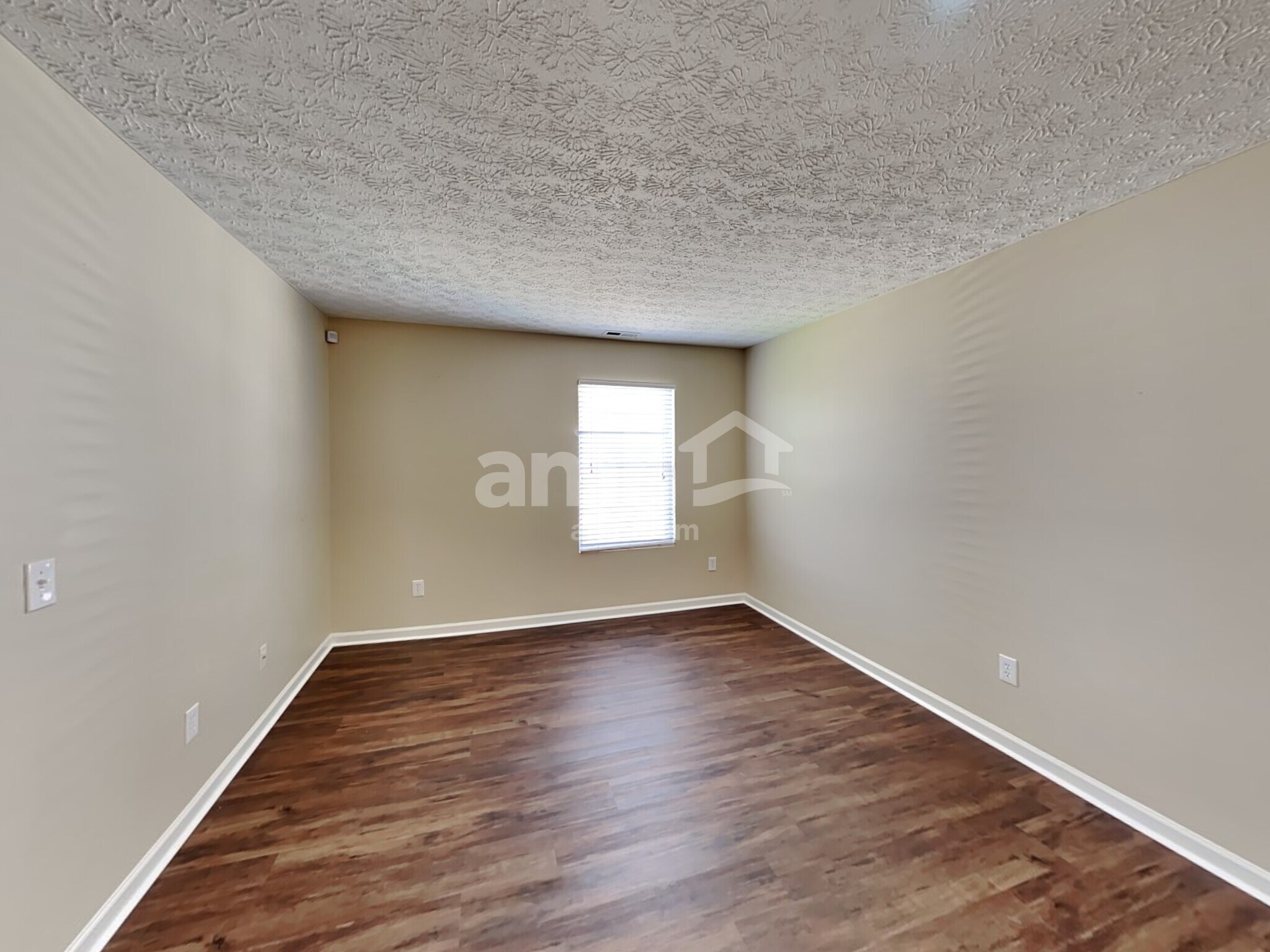 Building Photo - 8157 Grant Park Ave