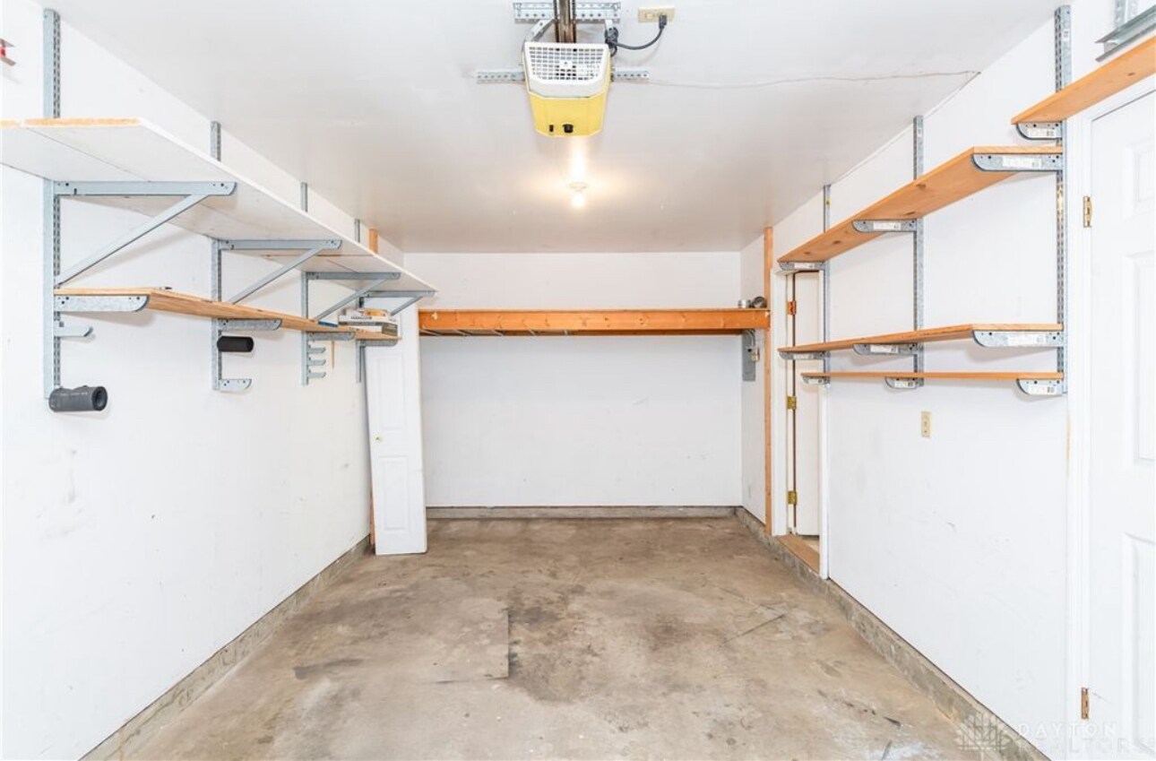 Building Photo - 2344 Fieldstone Cir