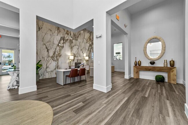 Building Photo - 920 Imperial Blvd