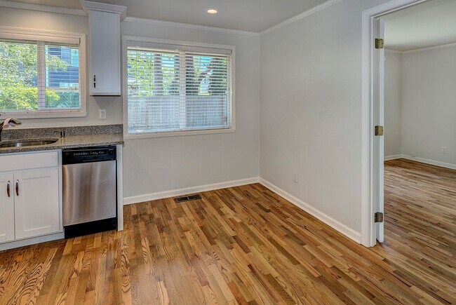Building Photo - Lynnwood Rambler