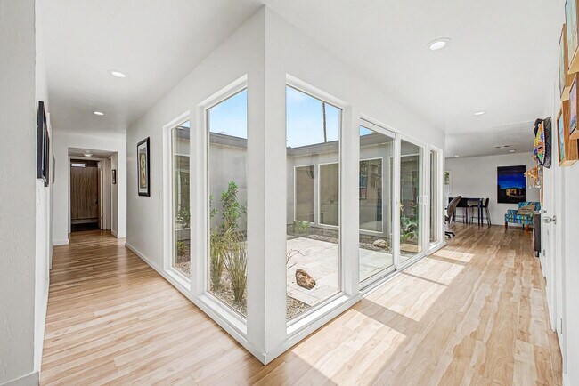 Building Photo - 2800 S Bala Dr