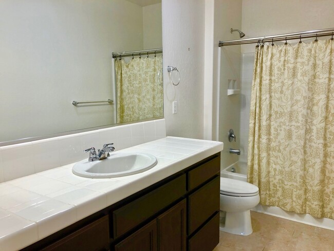 Building Photo - $2,295 Temperance & Shields, 3 Bedroom Hom...