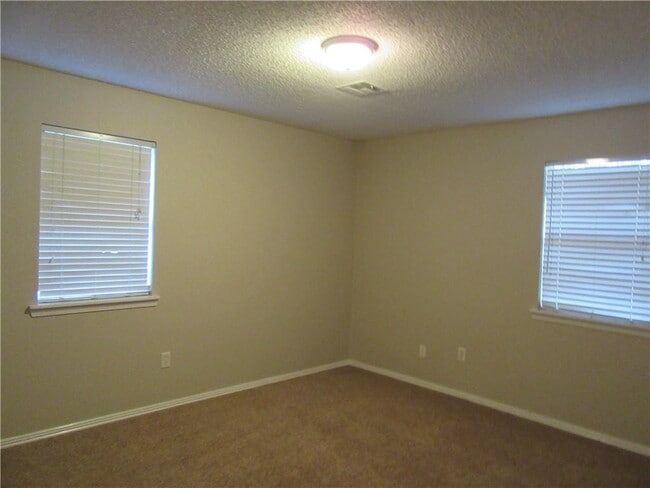 Building Photo - 1209 S Prospect St