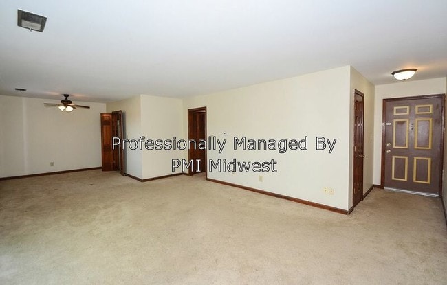 Building Photo - 3031 E 47th St