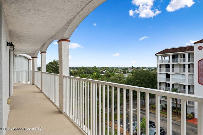 Building Photo - 820 Del Rio Way