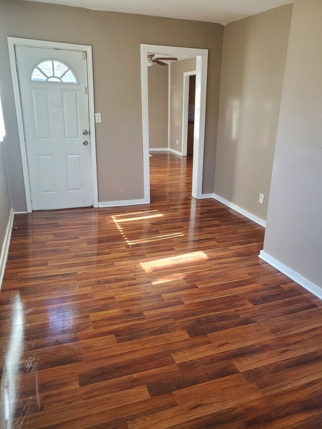 Living Room - 1665 Neely Ave