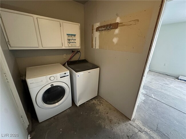 Building Photo - 4364 Annie Oakley Dr