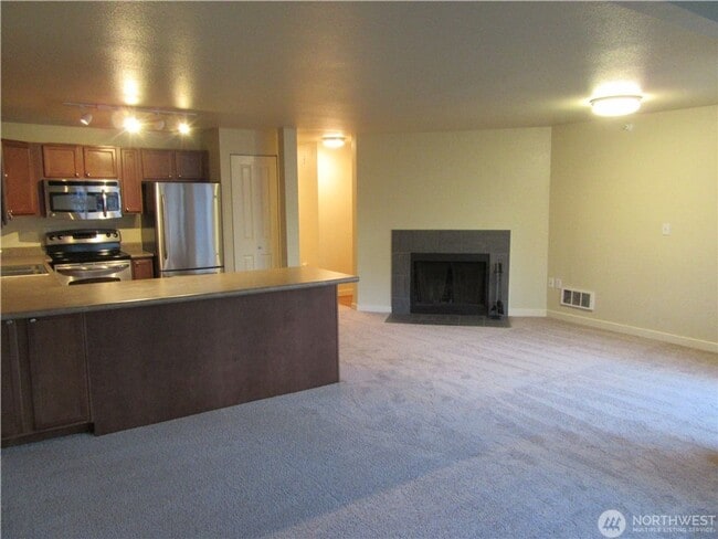 Building Photo - 1Bd/1Ba Issaquah Condo