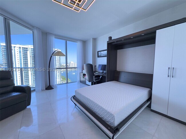 Building Photo - 17111 Biscayne Blvd