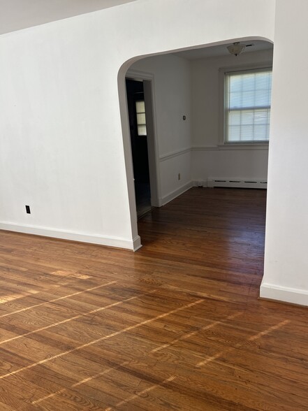 Dining Room - 10122 Pollard Creek Rd