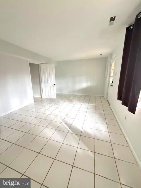 Building Photo - 6131 Gardenia Ct