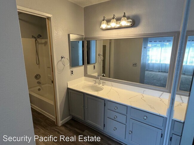 Building Photo - 2 br, 2 bath House - 152 Glenwood