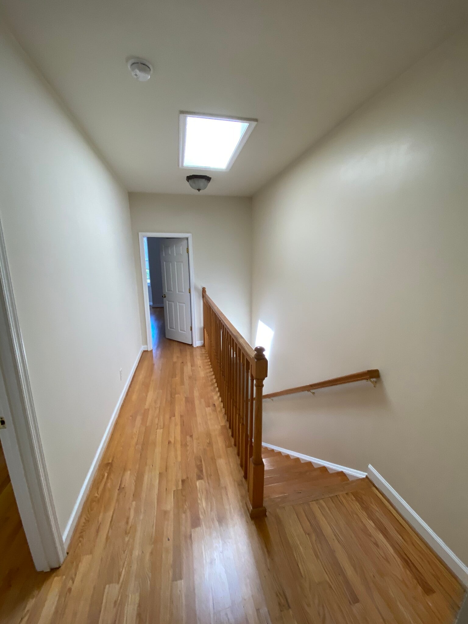 Building Photo - 1261 W Cary St