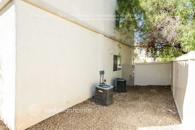 Building Photo - 6332 Blue Twilight Ct