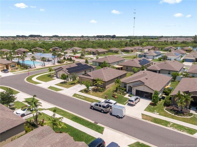 Building Photo - 5405 Jamboree Dr