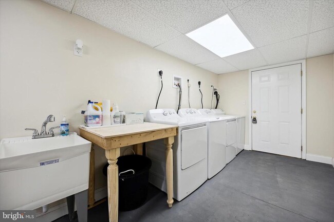 Building Photo - 3 S Brandywine Ave