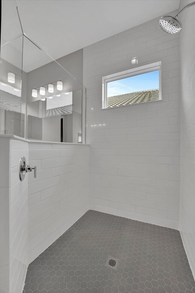 Building Photo - Stunning Brand New Build ~ Sarasota Grand Park 3 bed/3 bath/2 car garage