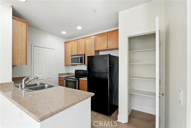 Building Photo - 22681 Oak Grove