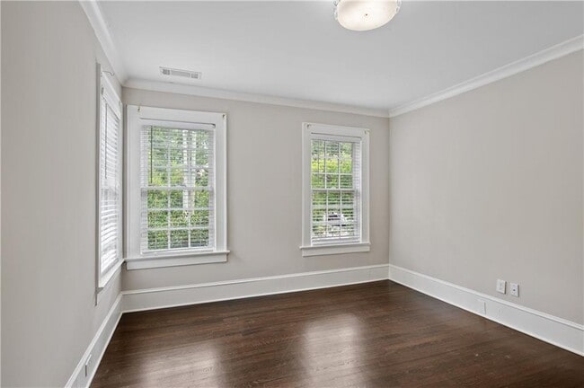 Building Photo - 1337 Briarcliff Rd NE