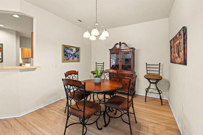 Building Photo - 109 Providence St