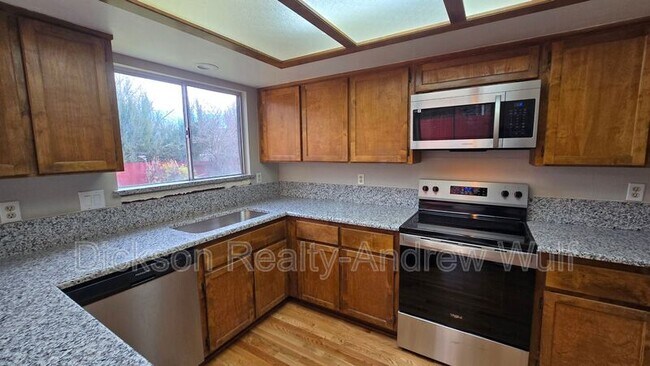 Building Photo - 2530 Keystone Ave