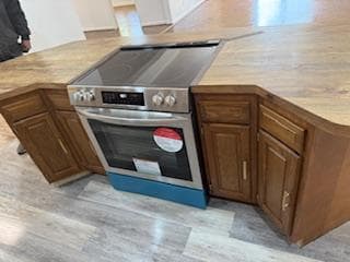 Building Photo - 1924 Woodside Rd