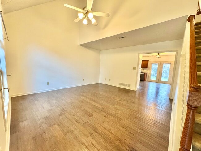 Building Photo - 2453 Prescott Ln