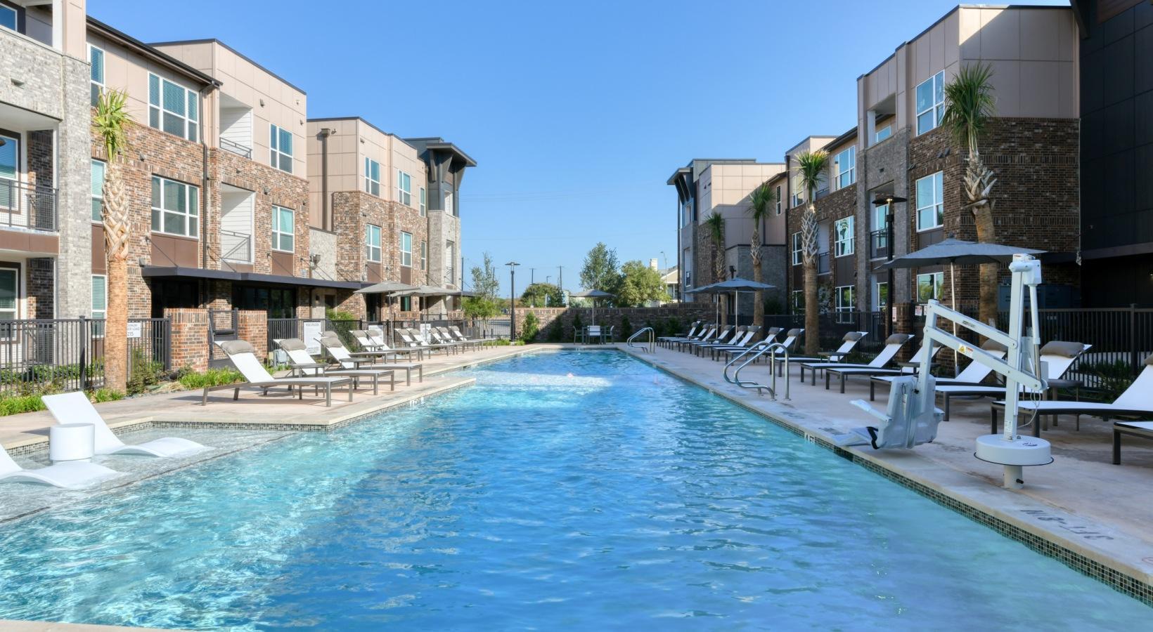 Building Photo - 503 Richland Hills Dr