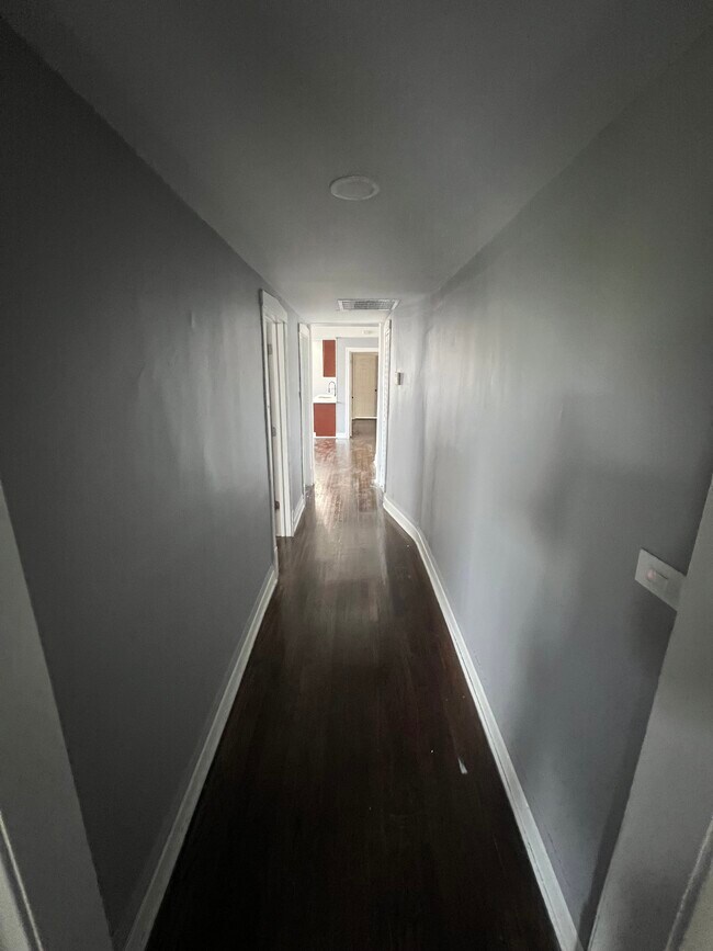 Hallway - 3947 W Van Buren St