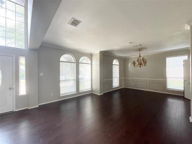 Building Photo - 4707 Sunflower Dr