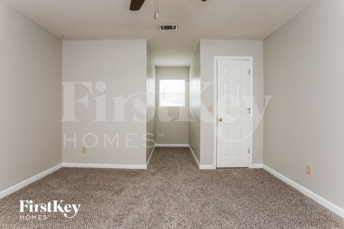 Building Photo - 5970 Brookside Dr SE