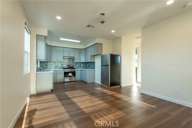 Building Photo - 5922 Encinita Ave