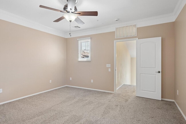 Building Photo - 1319 S Sabino Dr